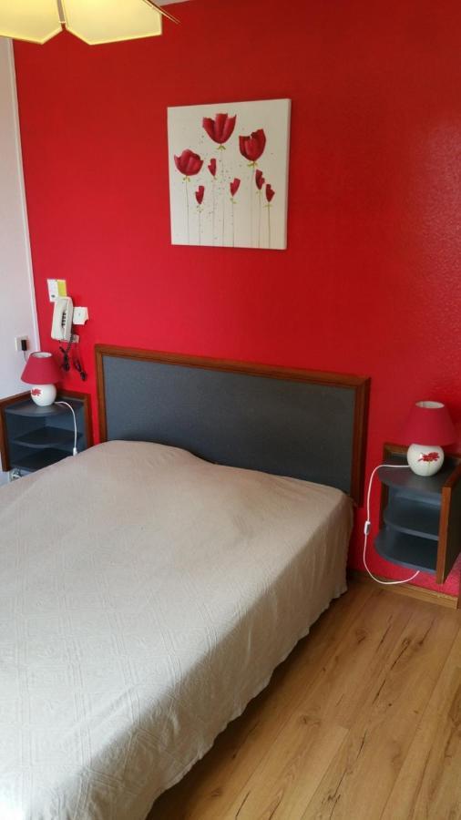 Hotel Le Magiot Montliot-et-Courcelles Esterno foto